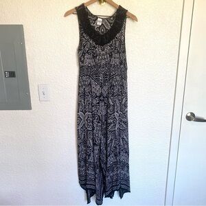 Bila Boho‎ Crochet White and Black Tapestry Aztec Print Maxi Dress M